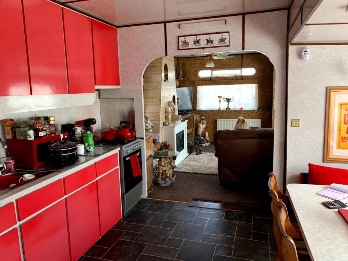 Vintage, Circus Holiday Home Mablethorpe Extérieur photo